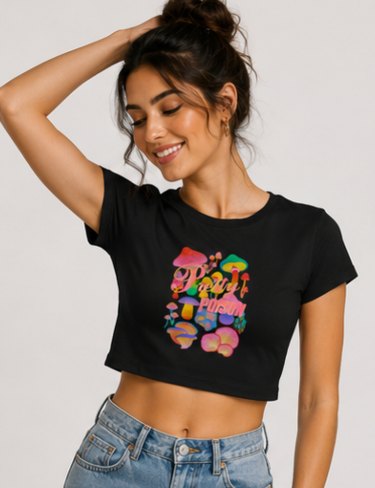 Women’s Baby Tee – Pretty Poison