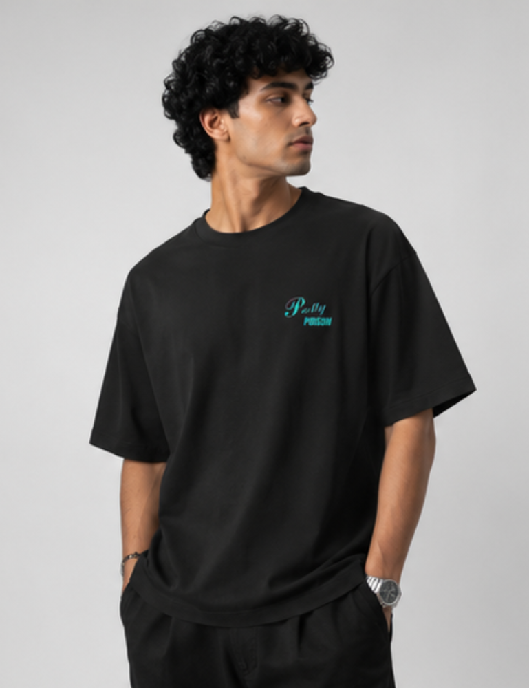 Men’s Oversized T-Shirt – Pretty Poison