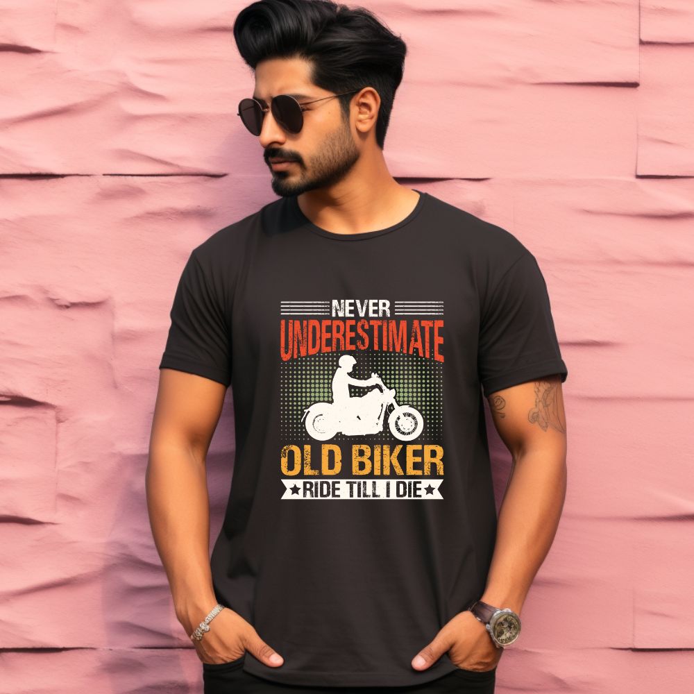 Men's Never Underestimate Old Biker Design Printed T-Shirt