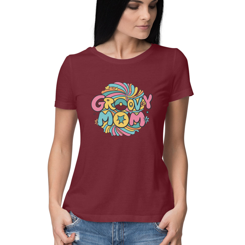 Women's Groovy Mom Graphics Printed T-Shirt