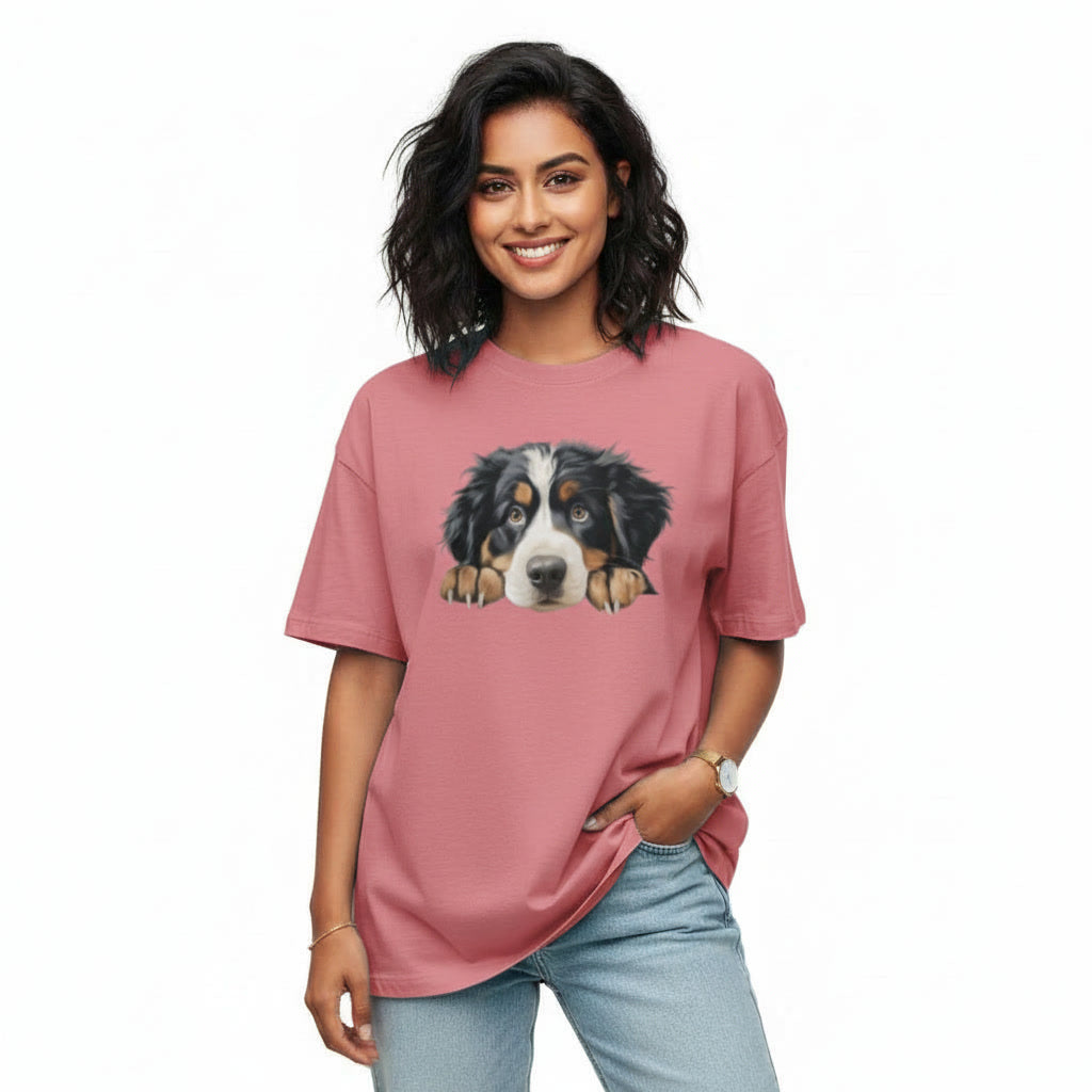 Women's Oversize T-Shirt Peeping Dog Graphic Print