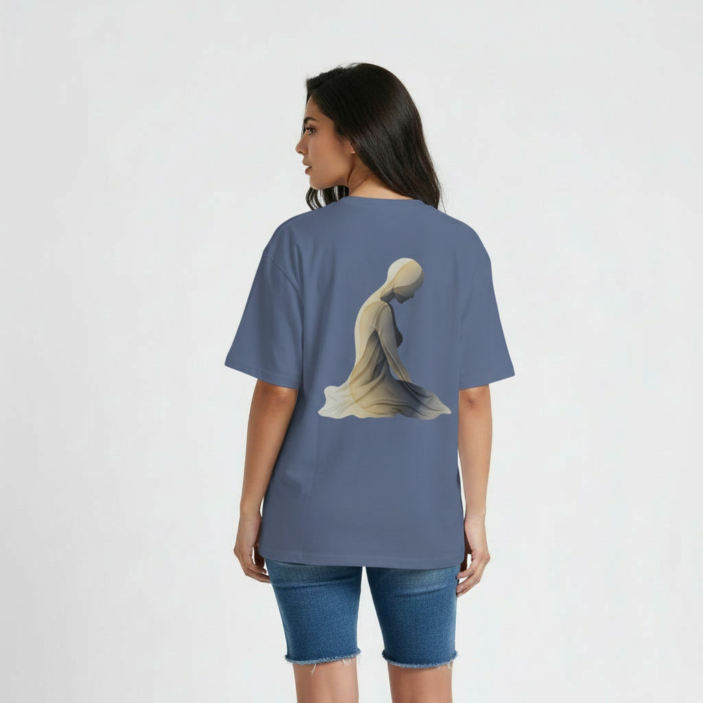 Women’s Oversized T-Shirt – Quiet Form