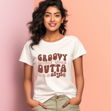 Women's Groovy Never Goes Design Printed T-Shirt
