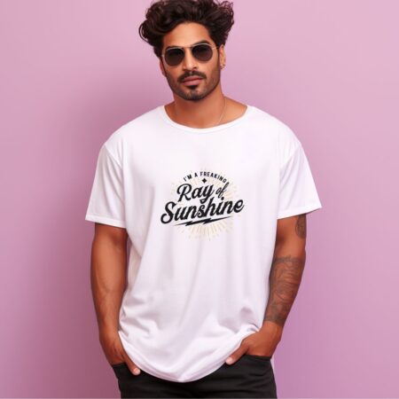 Men's I'm A Freaking Ray Of Sunshine Graphics Printed Oversized T-Shirt